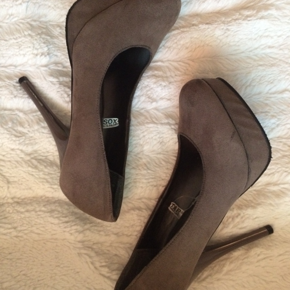 Taupe/Pewter Suede Platforms